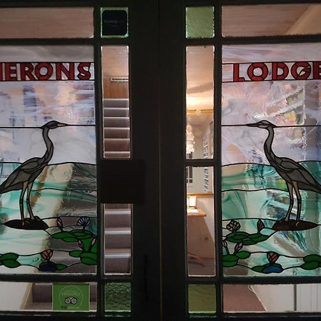 Knysna Herons Guest House エクステリア 写真