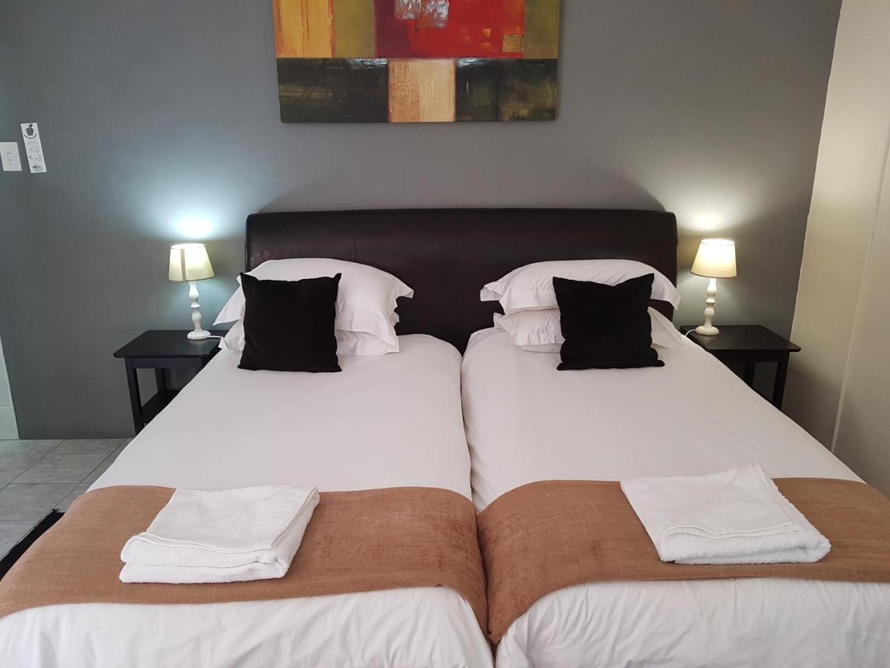 Knysna Herons Guest House エクステリア 写真
