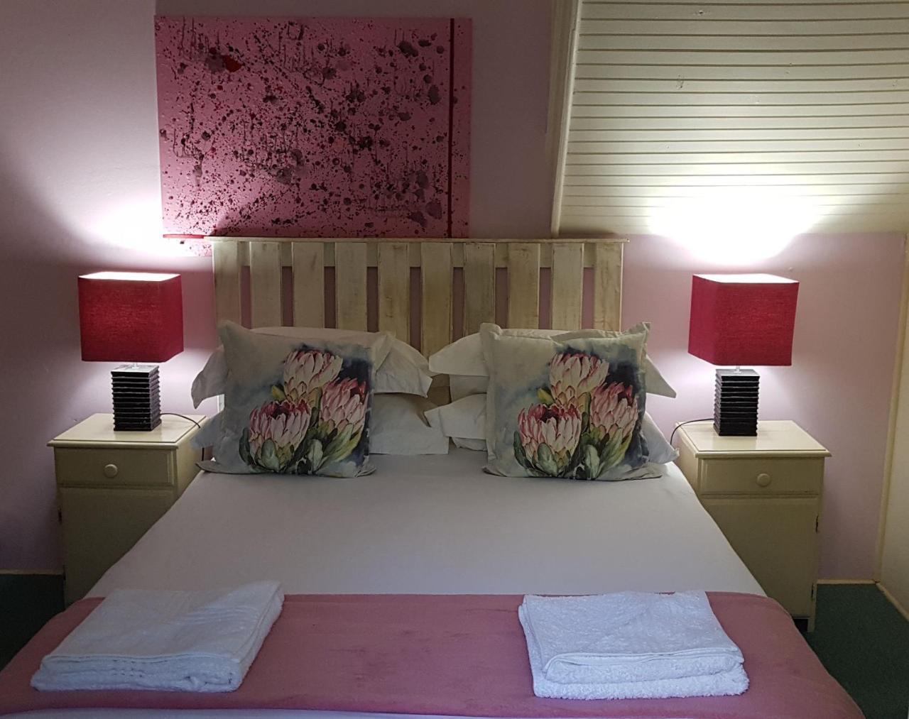 Knysna Herons Guest House エクステリア 写真