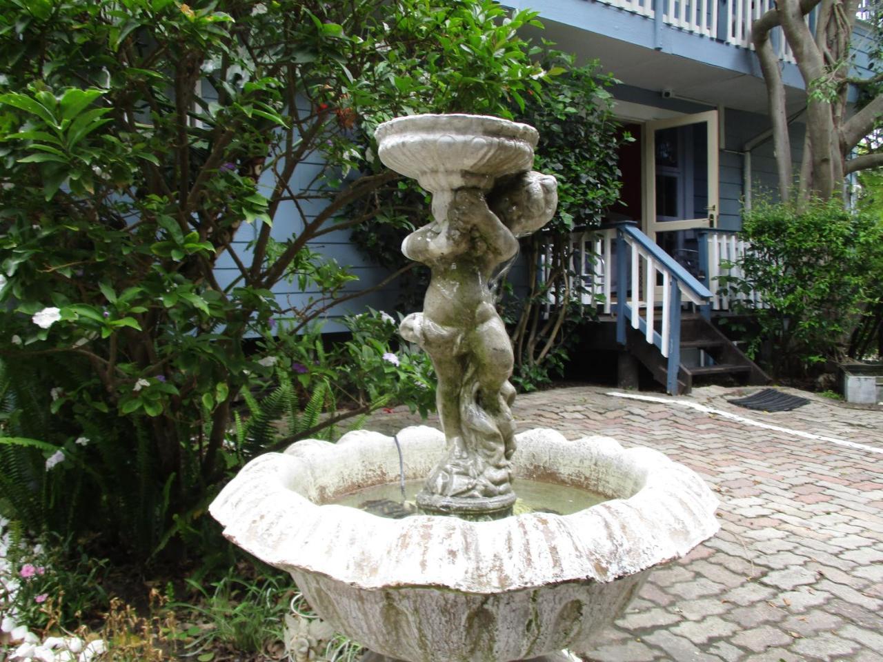 Knysna Herons Guest House エクステリア 写真